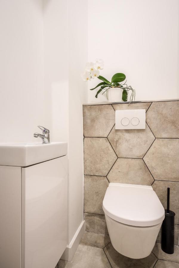 Bpr Kyanit Design With A/c Apartmán Budapešť